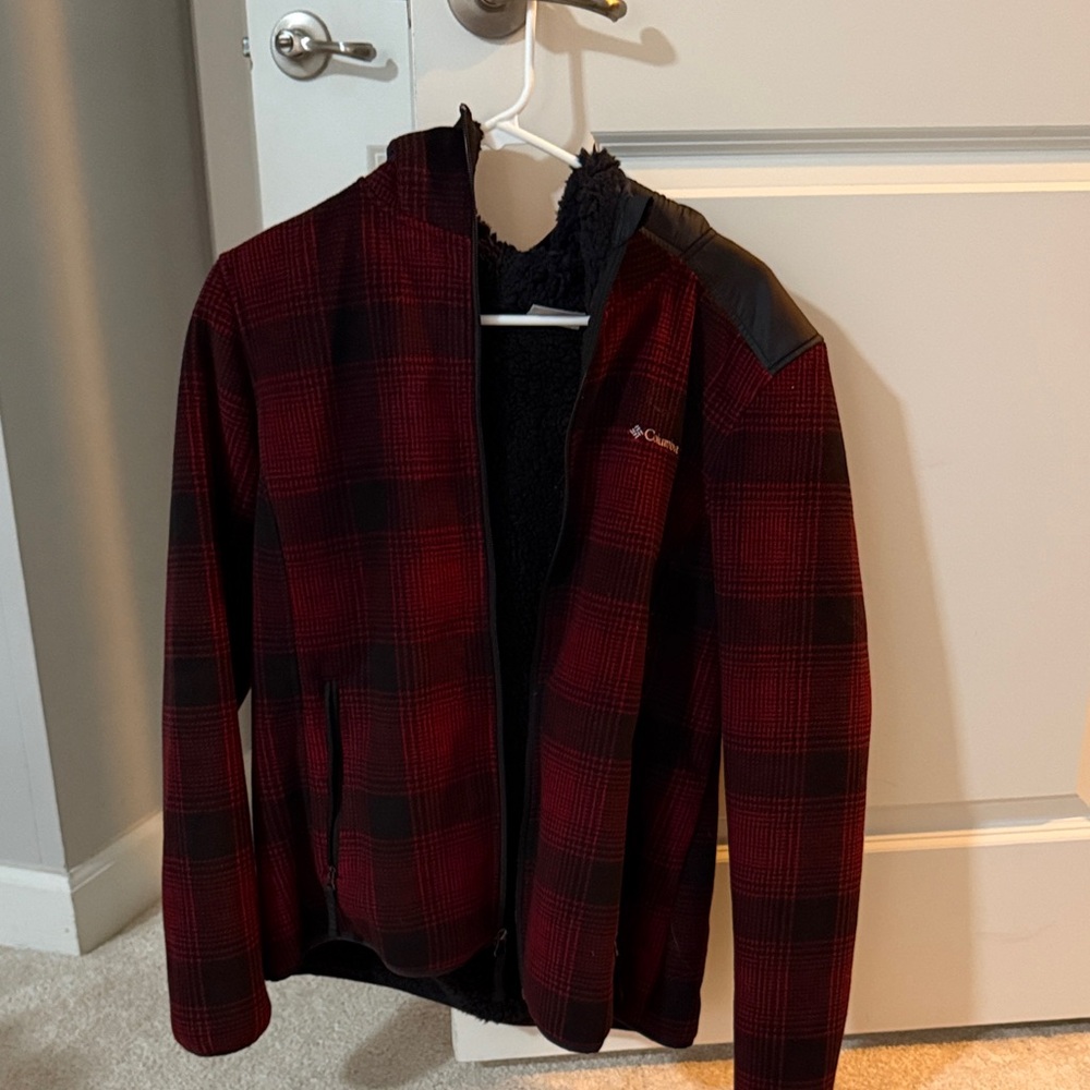 Columbia women’s Red and Black Checkered Jacket